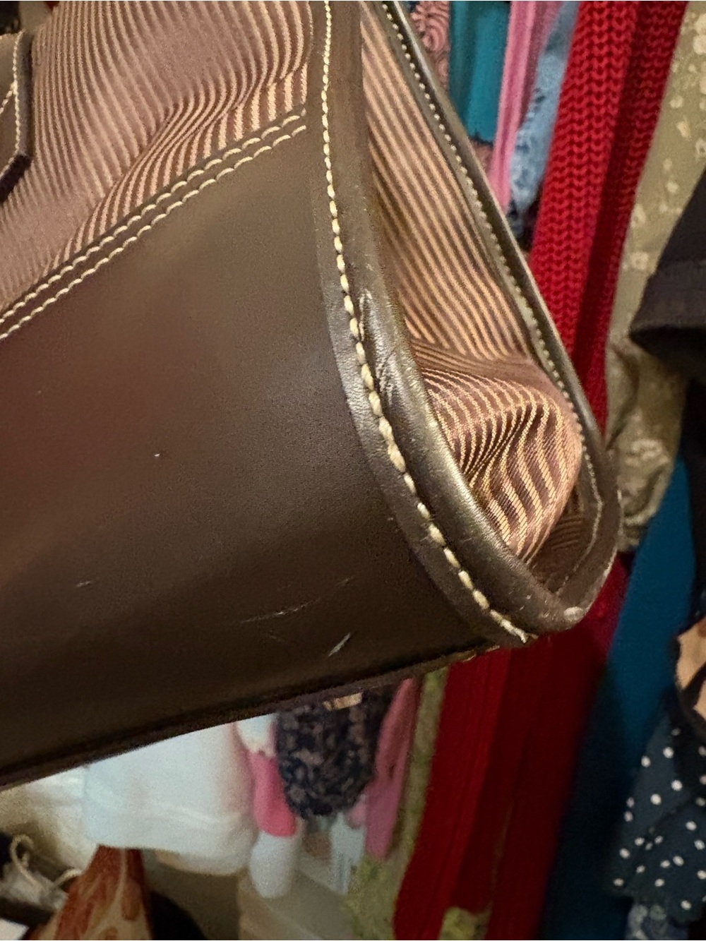 Maxx New York | Shoulder Tote Bag - Picture 8 of 13